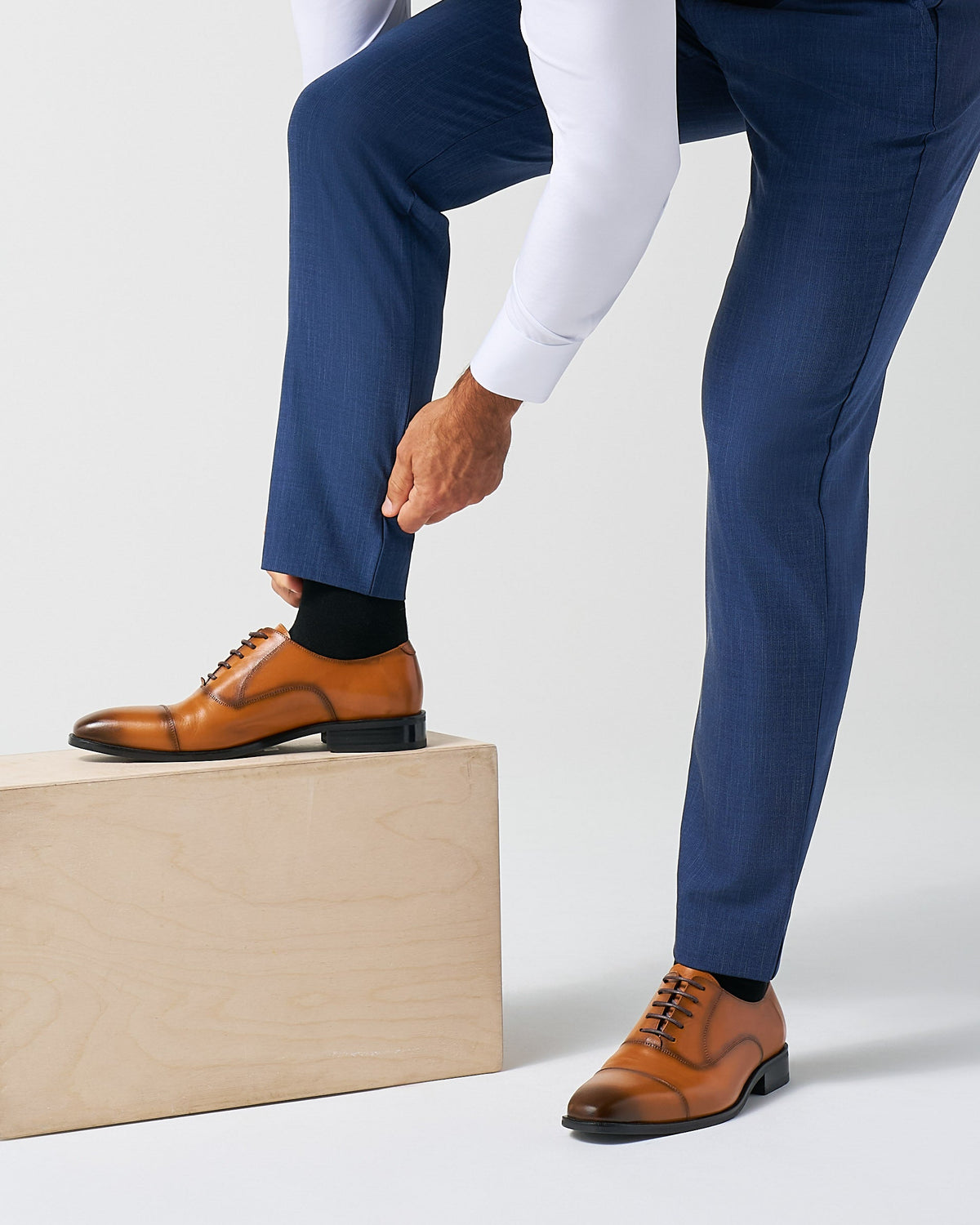 State & Liberty - Athletic Fit Stretch Suit Pants - Heathered Navy