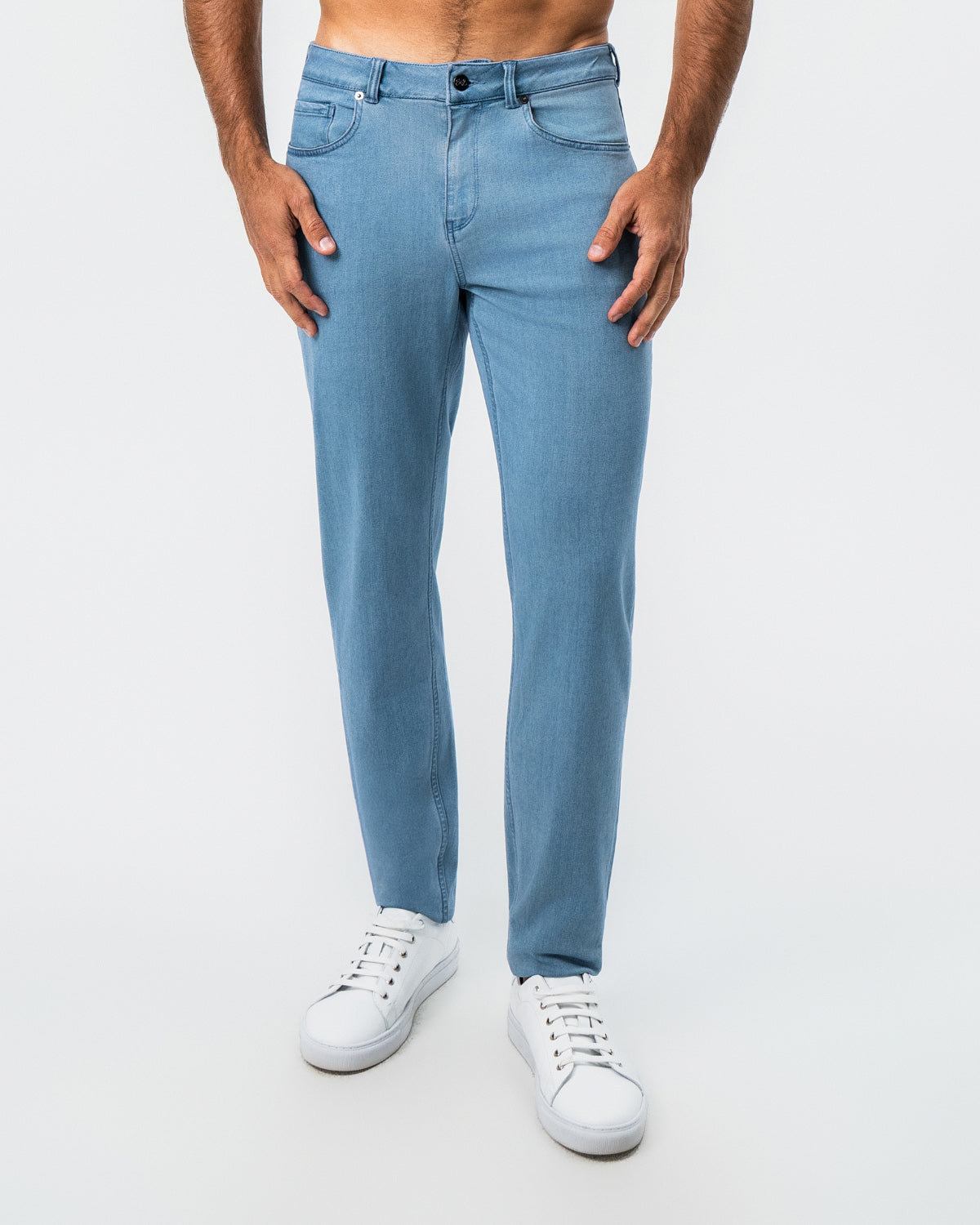 State & Liberty - Athletic Fit Stretch Jeans - Light Blue