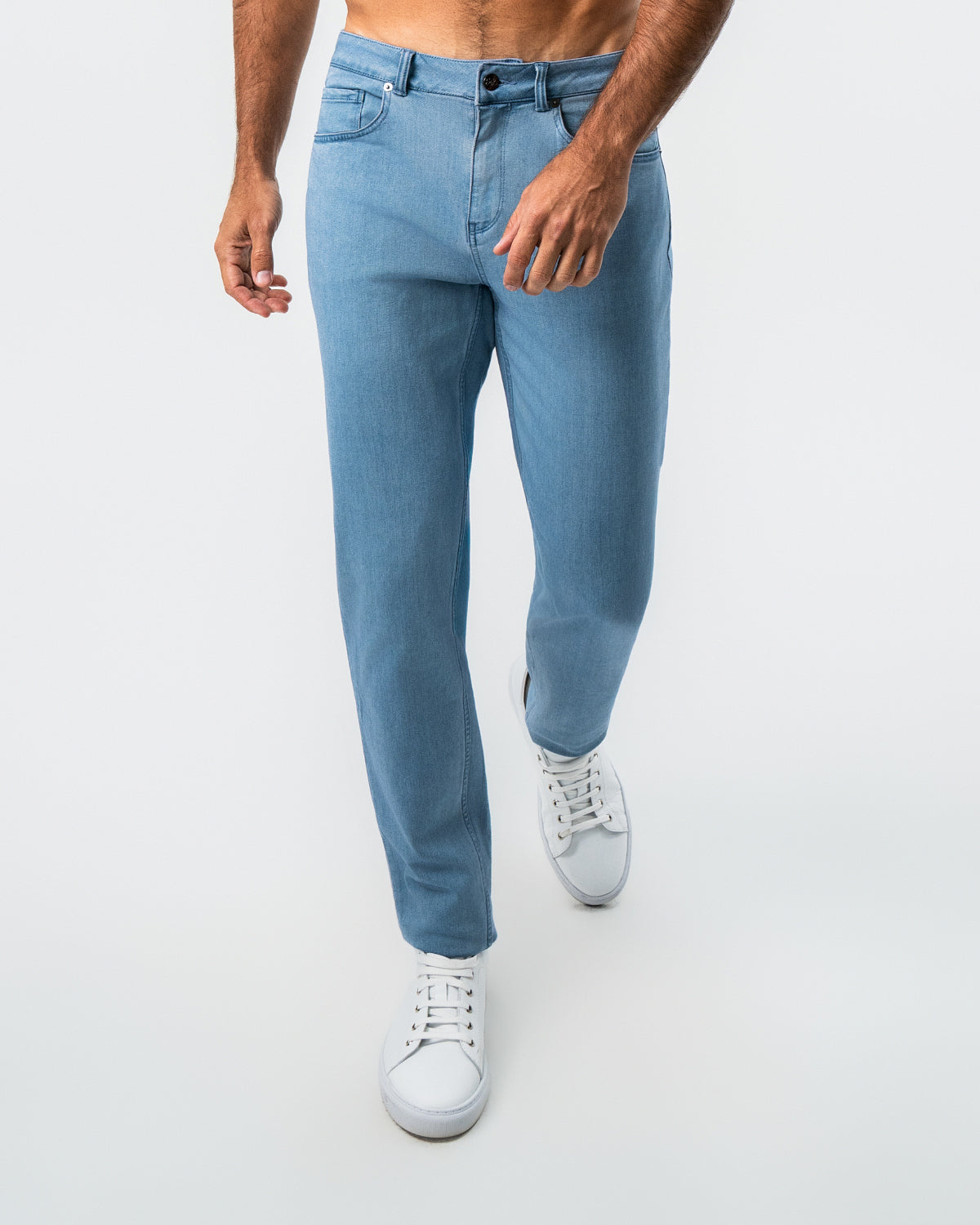 State & Liberty - Athletic Fit Stretch Jeans - Light Blue