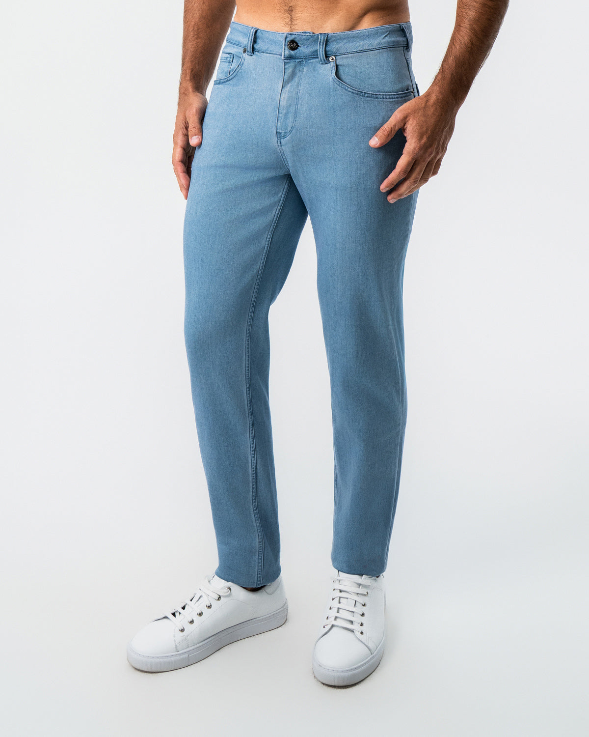 State & Liberty - Athletic Fit Stretch Jeans - Light Blue