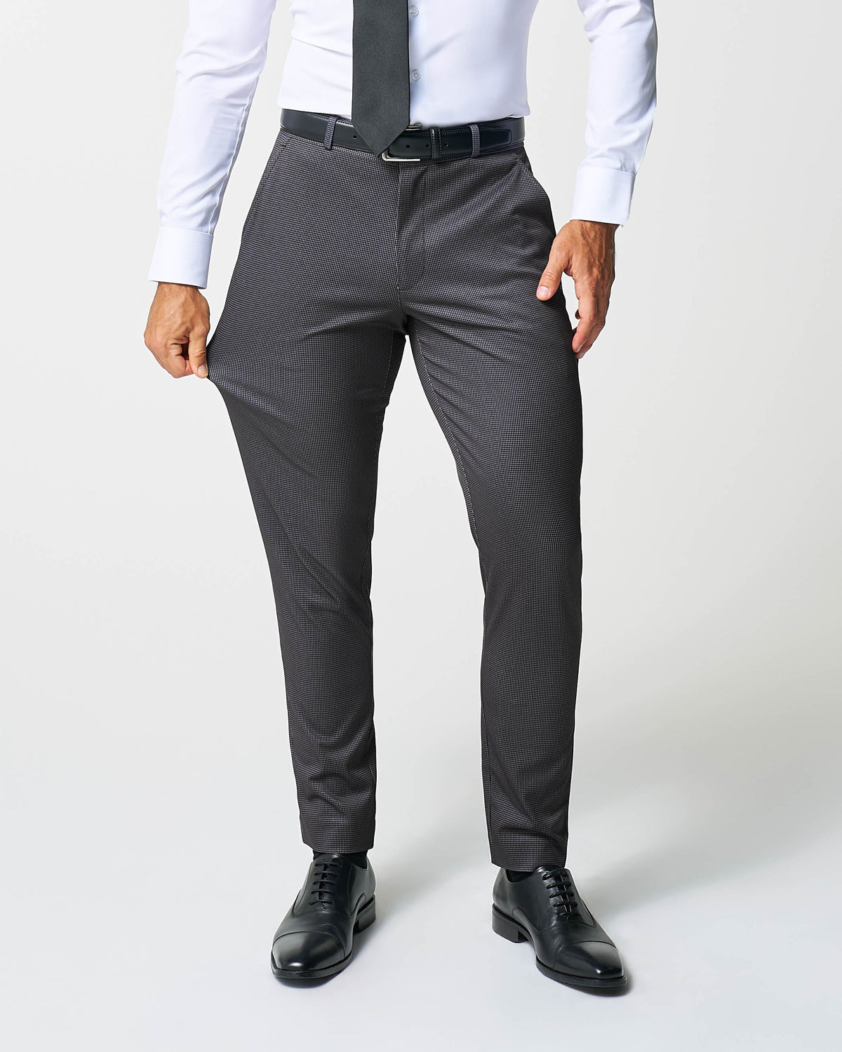 State & Liberty - Athletic Fit Stretch Suit - Grey & Black Houndstooth