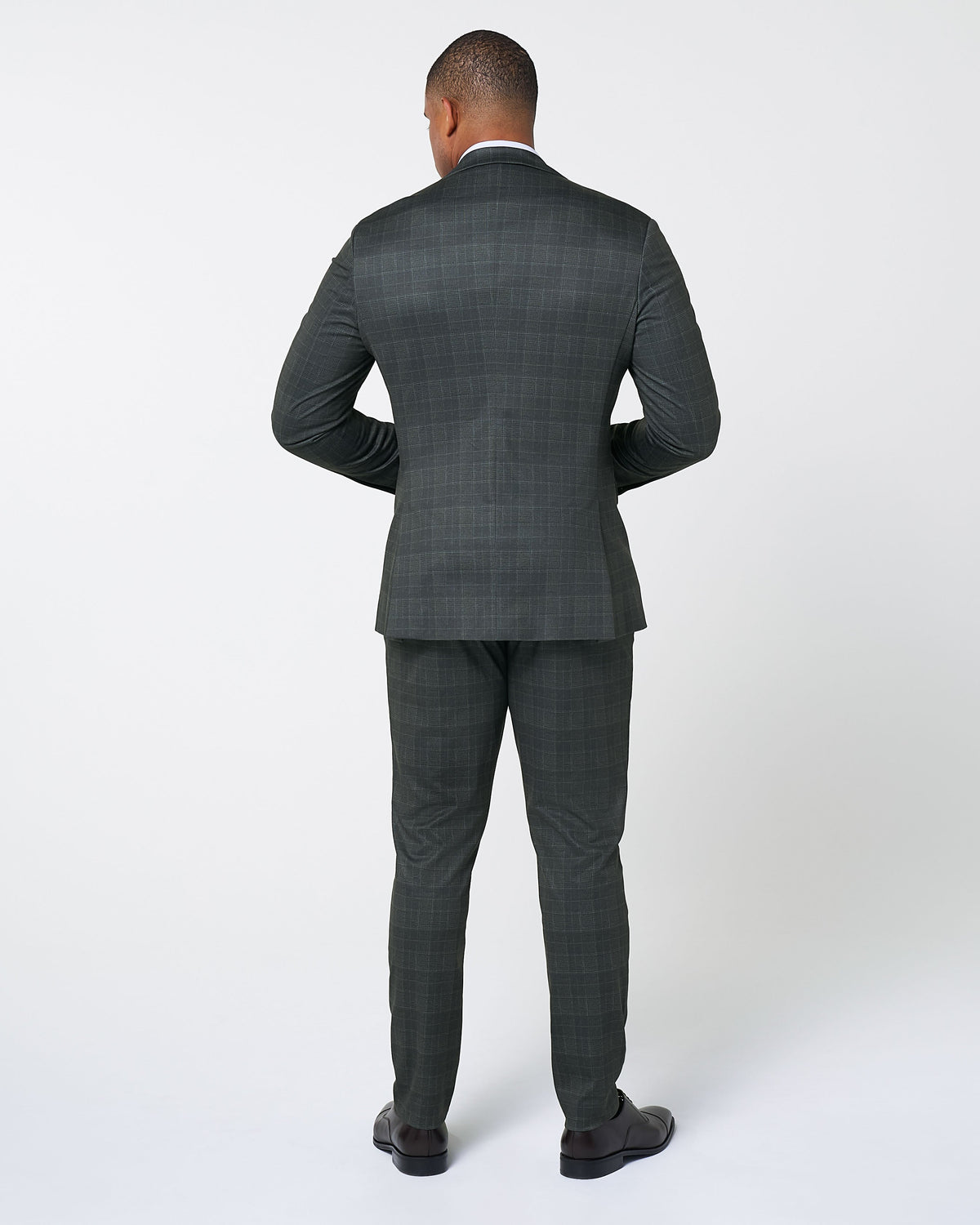 State & Liberty - Athletic Fit Stretch Suit - Charcoal Plaid