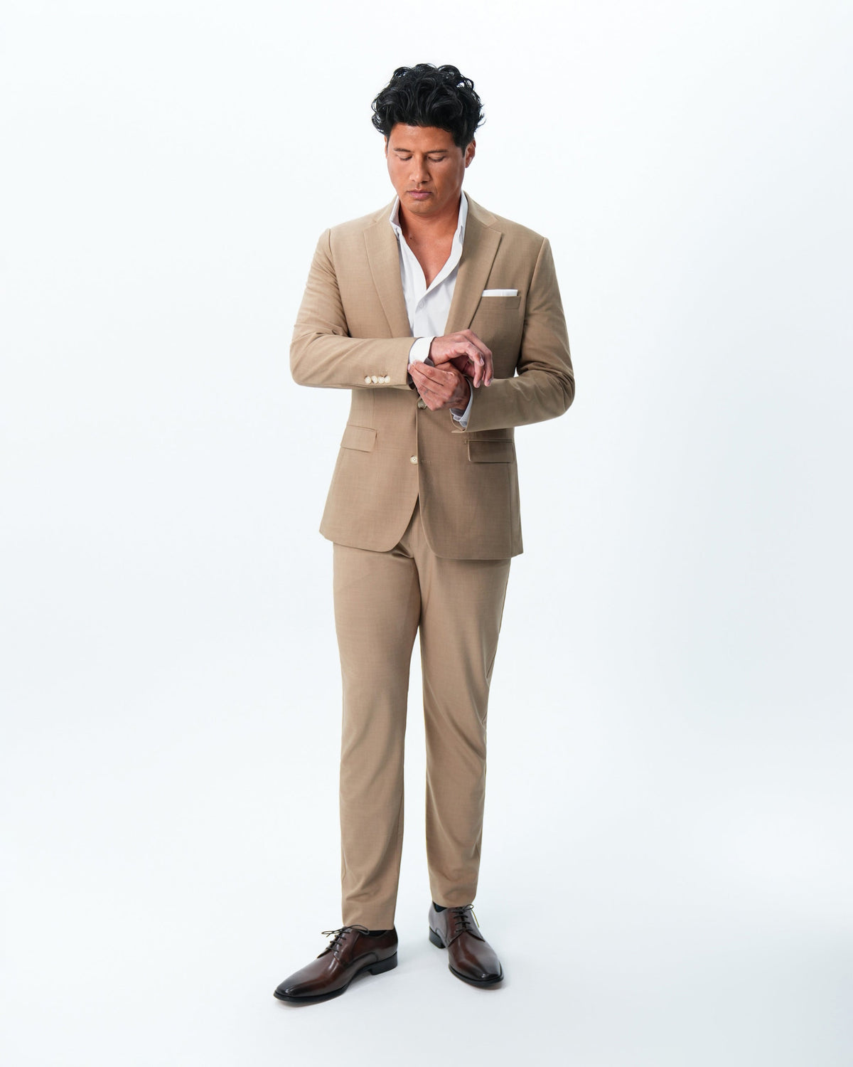 State & Liberty - Athletic Fit Stretch Suit - Heathered Sand